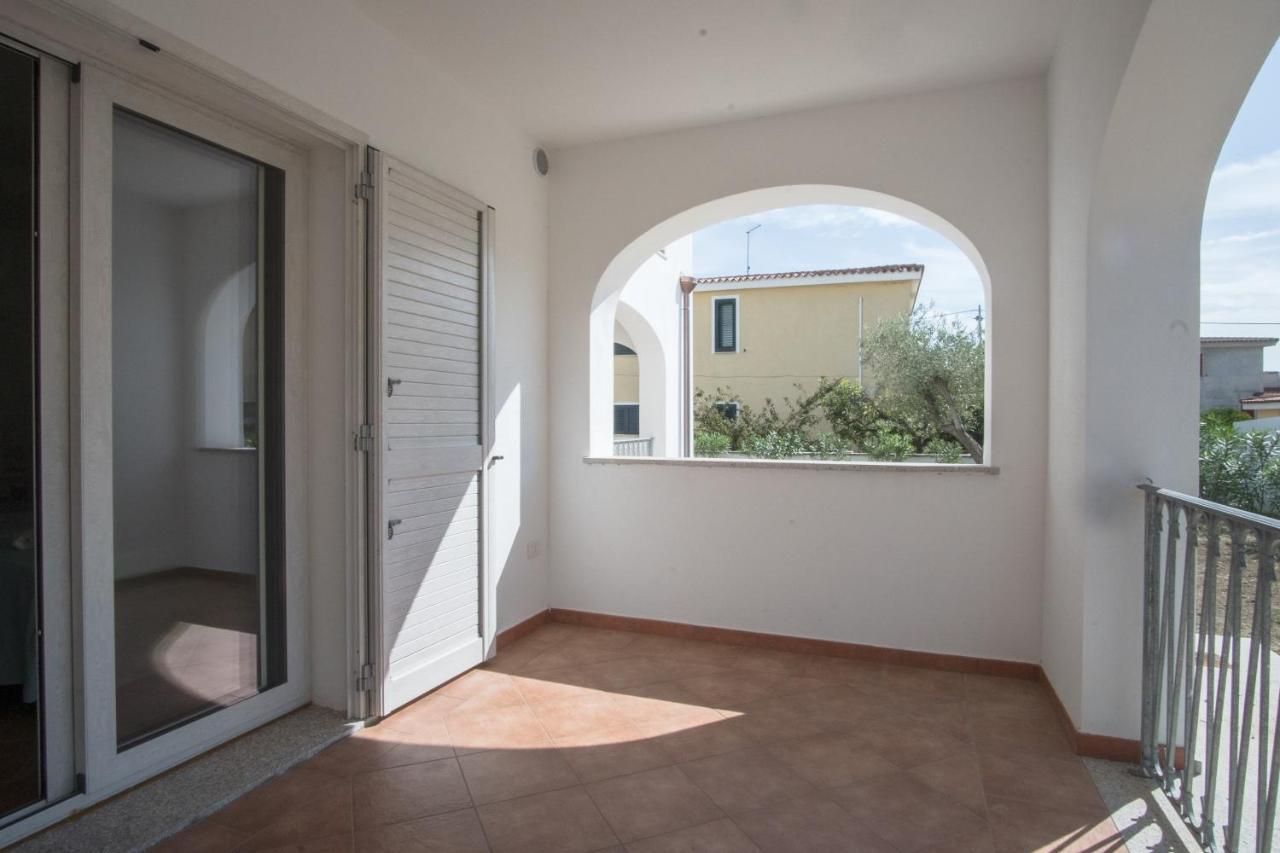 Le Residenze Del Golfo Di Orosei Aparthotel Екстериор снимка
